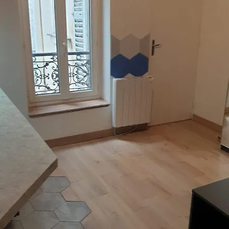 Charming Studio Pernety * Parigi