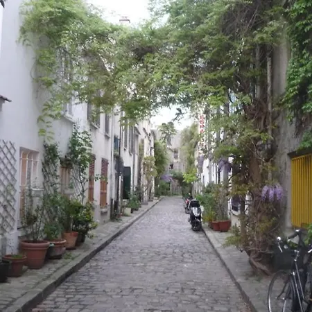 Charming Studio Pernety Homestay